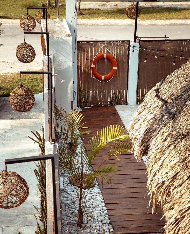 Hotel Y Beach Club Casa Mia Xulha -Bacalar Xul-Ha Экстерьер фото